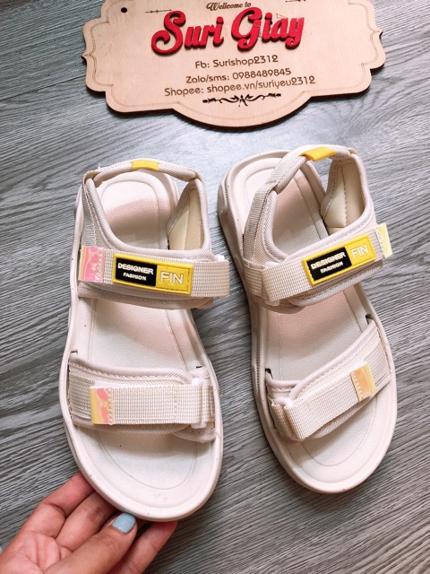 FREESHIP GIÀY SANDAL HỌC SINH FIN HAI QUAI DÁN ÊM CHÂN SIÊU XINH