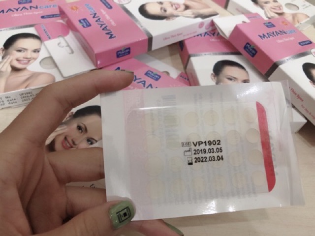 Miếng dán mụn MAYAN care - Hộp 20 miếng ( tặng kèm 4 miếng)