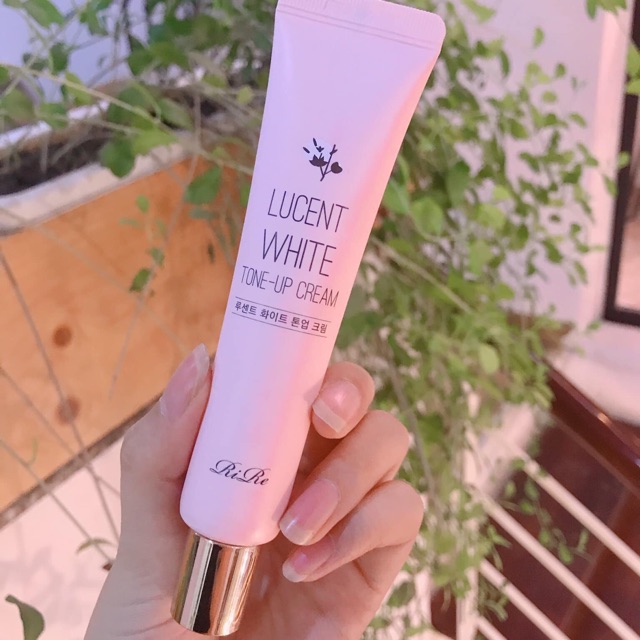 Kem dưỡng trắng da lucent white