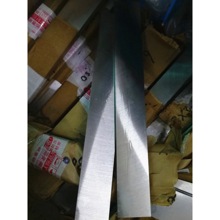 Dao tiện thép gió HSS chiều dài 200mm,dày 2-8mm