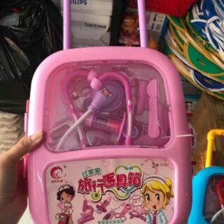 Vali đồ chơi bác sĩ dành cho các bé
