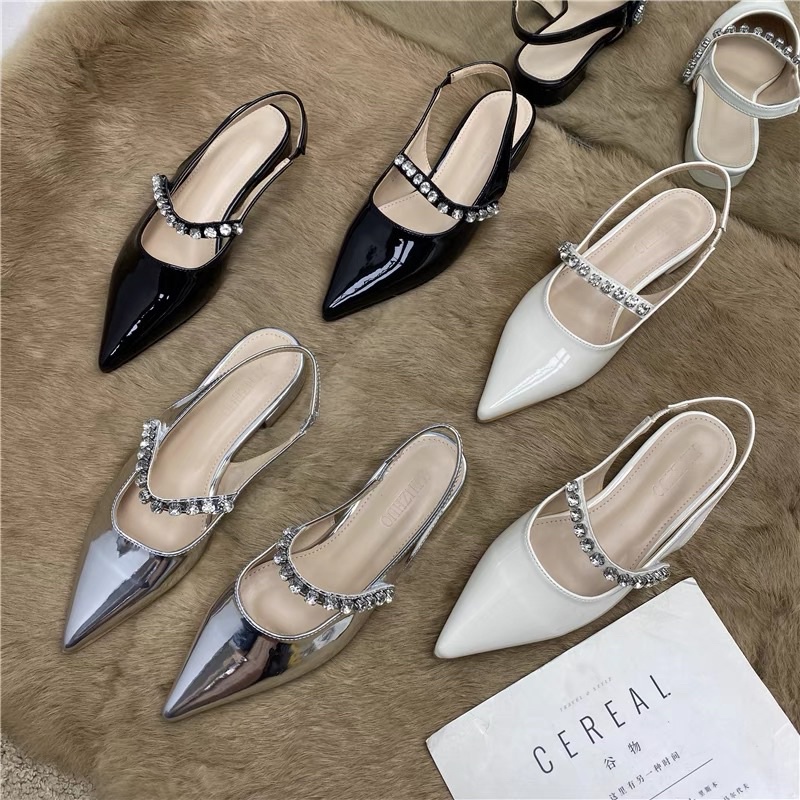 Giày slingback da bóng quai đá kiểu Hàn Quốc mẫu mới 2021