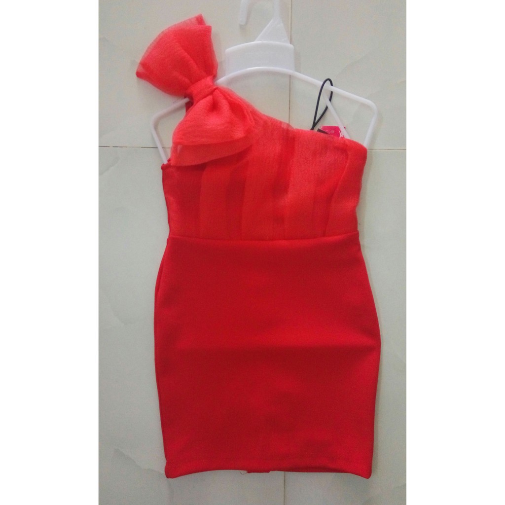 Đầm body đỏ bé gái