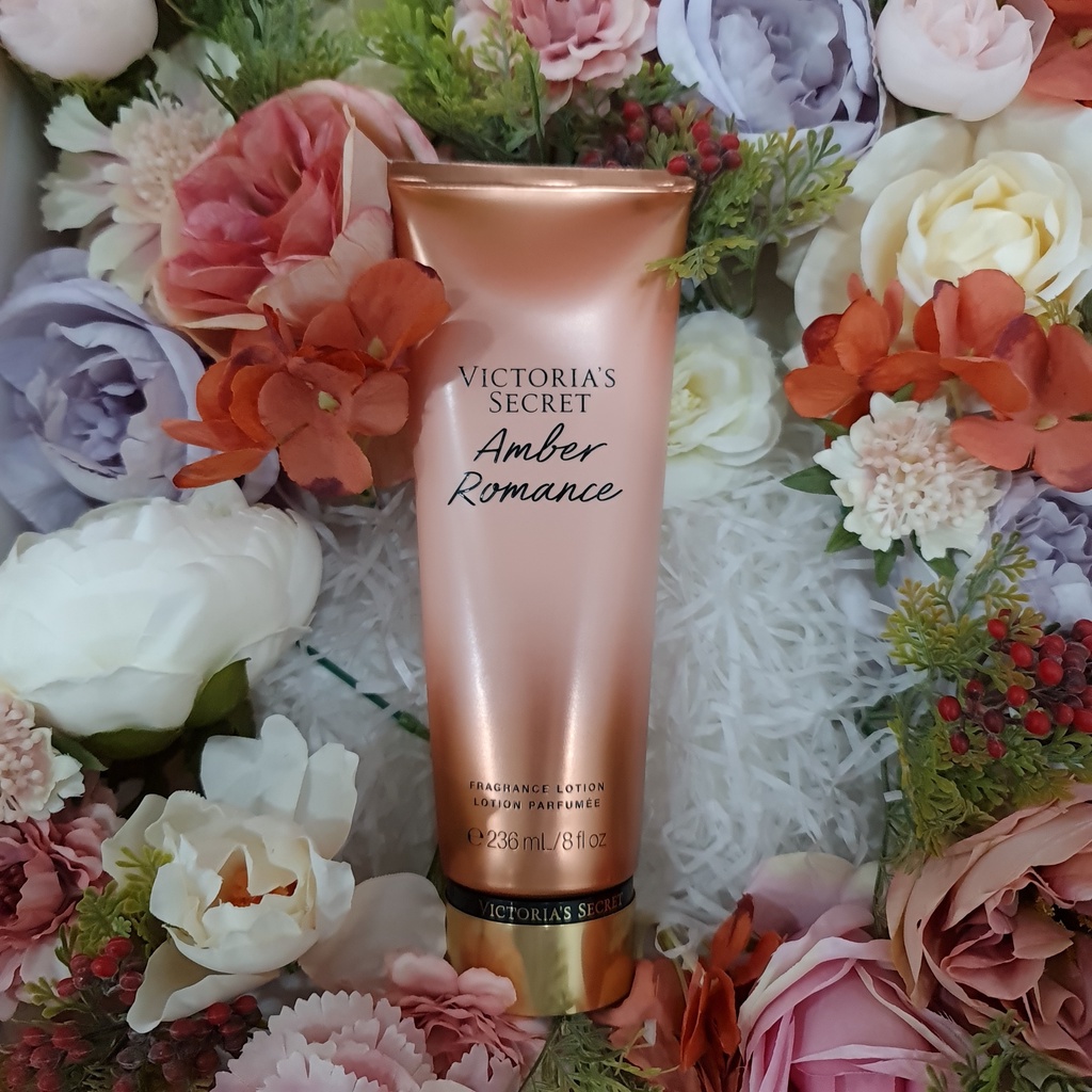 Sữa Dưỡng Thể Toàn Thân Victoria’s Secret Amber Romance Fragrance Lotion 236ml