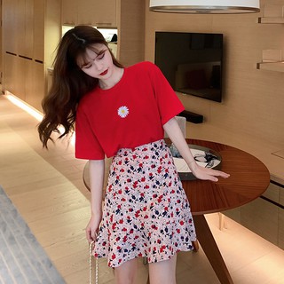 Set Áo Thun Ngắn Tay+chân Váy Lưng Cao Họa Tiết Hoa Cúc