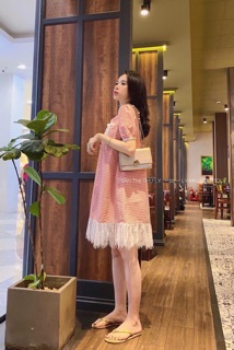 Đầm karo por viền ren