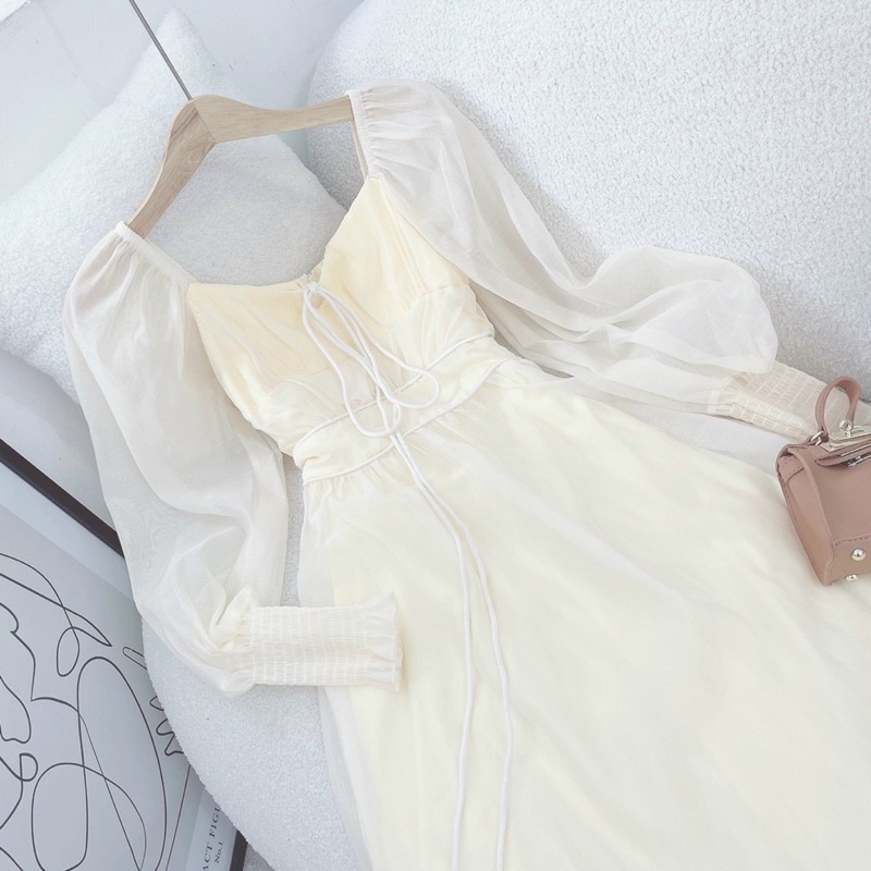 Đầm nude cổ vuông màu kem tay dài bo chun