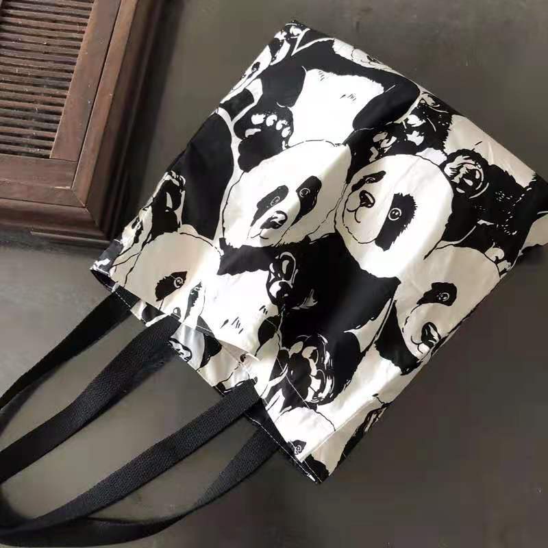 Túi Đeo Vai Vải Canvas Cỡ Lớn In Hình Gấu Trúc Kiểu Harajuku Thời Trang 2021 | BigBuy360 - bigbuy360.vn