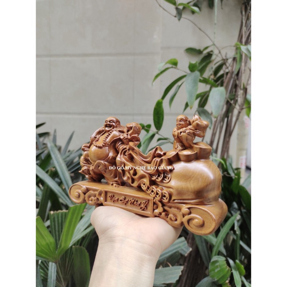 Tượng phật di lặc nhất phúc để xe oto