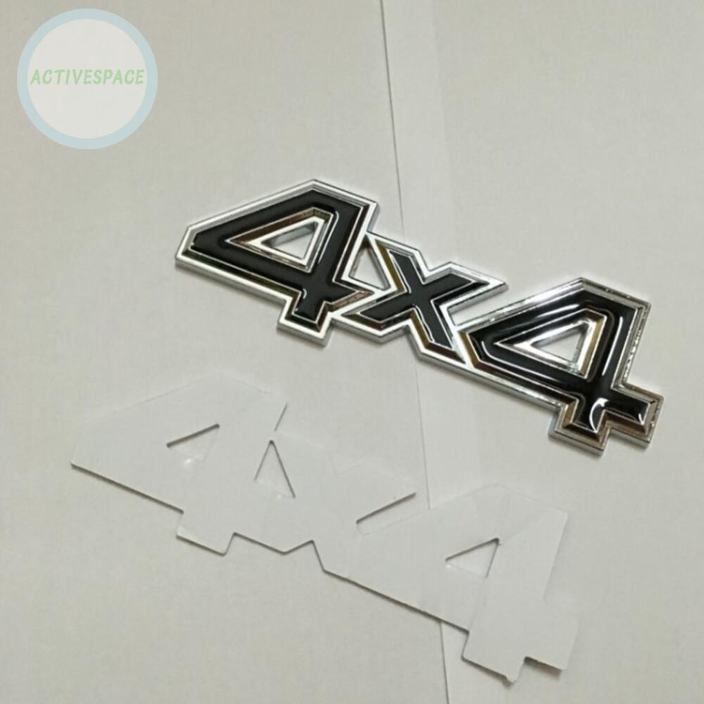 1 logo 4X4 bằng nhựa cho xe hơi 3D