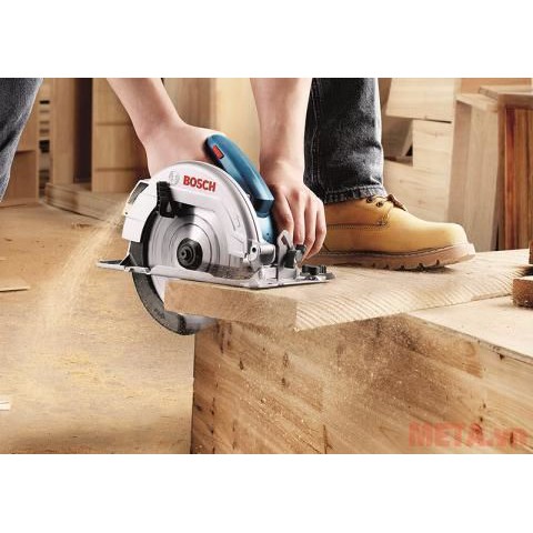 Máy cưa gỗ Bosch GKS 7000