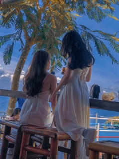 [kem hinh that] đầm maxi 2 dây xẻ tà siêu xinh