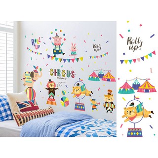 Tranh decal rạp xiếc của bé