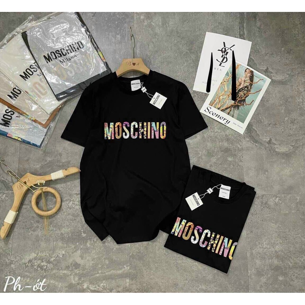 Áo phông in chữ Moschino siêu hot