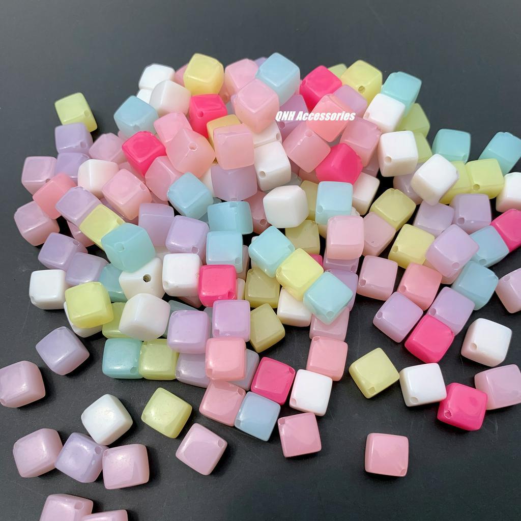 10g Hạt nhựa khối vuông dùng xỏ vòng tay, dây chuyền, làm đồ trang sức DIY