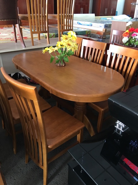 Bàn ăn gỗ xoan đào