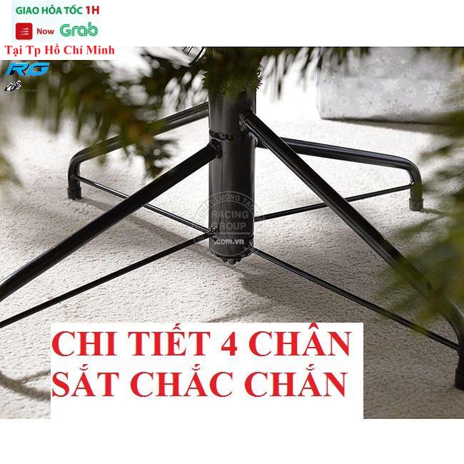 Cây Thông Noel 2M4 Chân Sắt + Đầy Đủ Phụ Kiện Thông Việt Nam Chất Lượng Cao