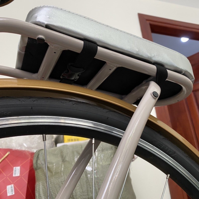 Đệm lót yên sau xe đạp XT01 kích thước 30x15x1.5 (cm)