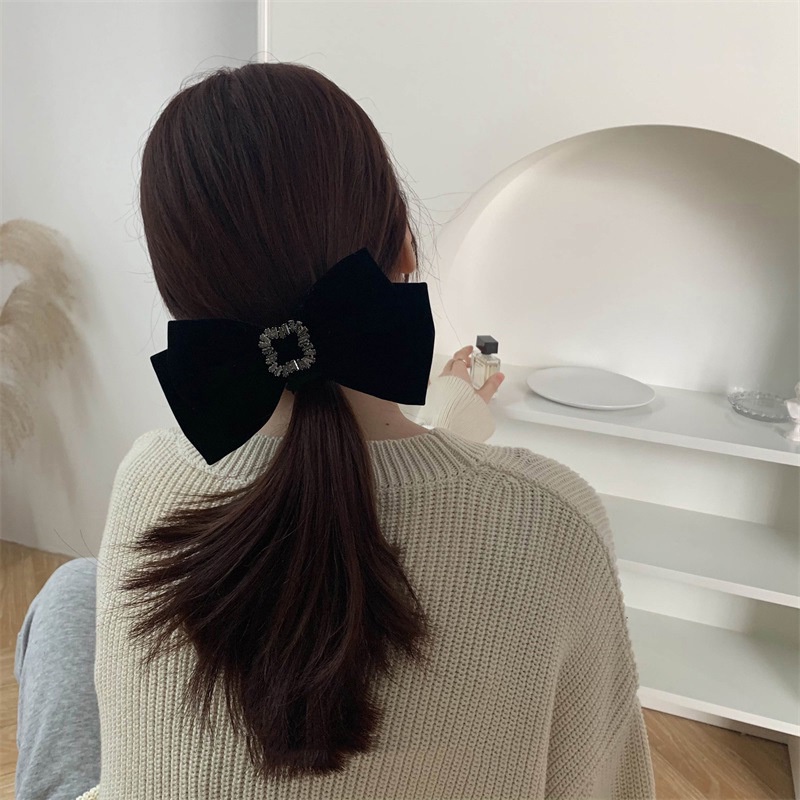 Kẹp tóc nơ vải nhung màu đen đính đá zircon phong cách vintage