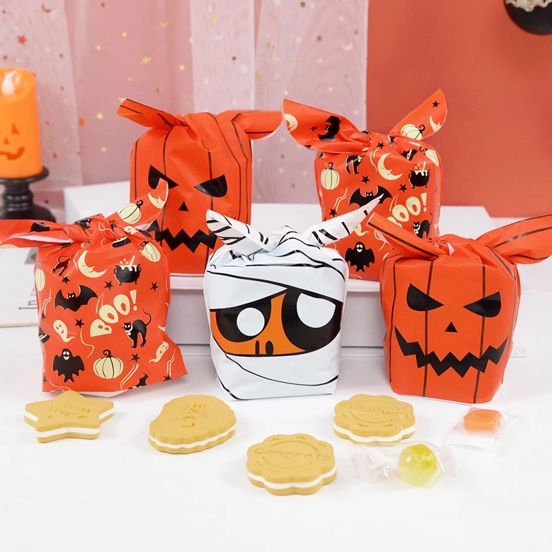 Set 50 Túi Đựng Kẹo Bằng Nhựa Họa Tiết Halloween Đáng Yêu