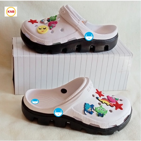 Dép nữ nam, Dép suc Duet Cross -Freeship + 12 sticker- Dép Quai Ngang nam nữ bít đầu hàn quốc đi mưa - trắng đế đen