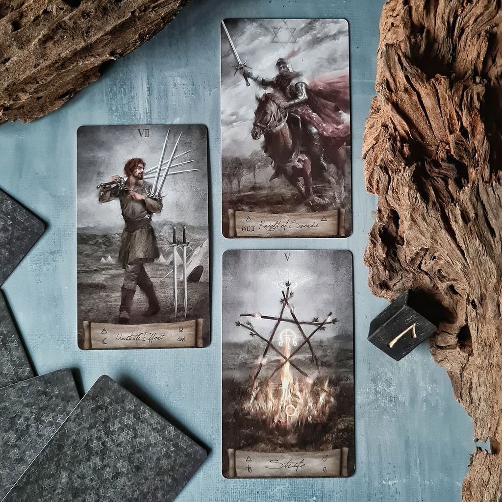 Bài Heaven and Earth Tarot Deck