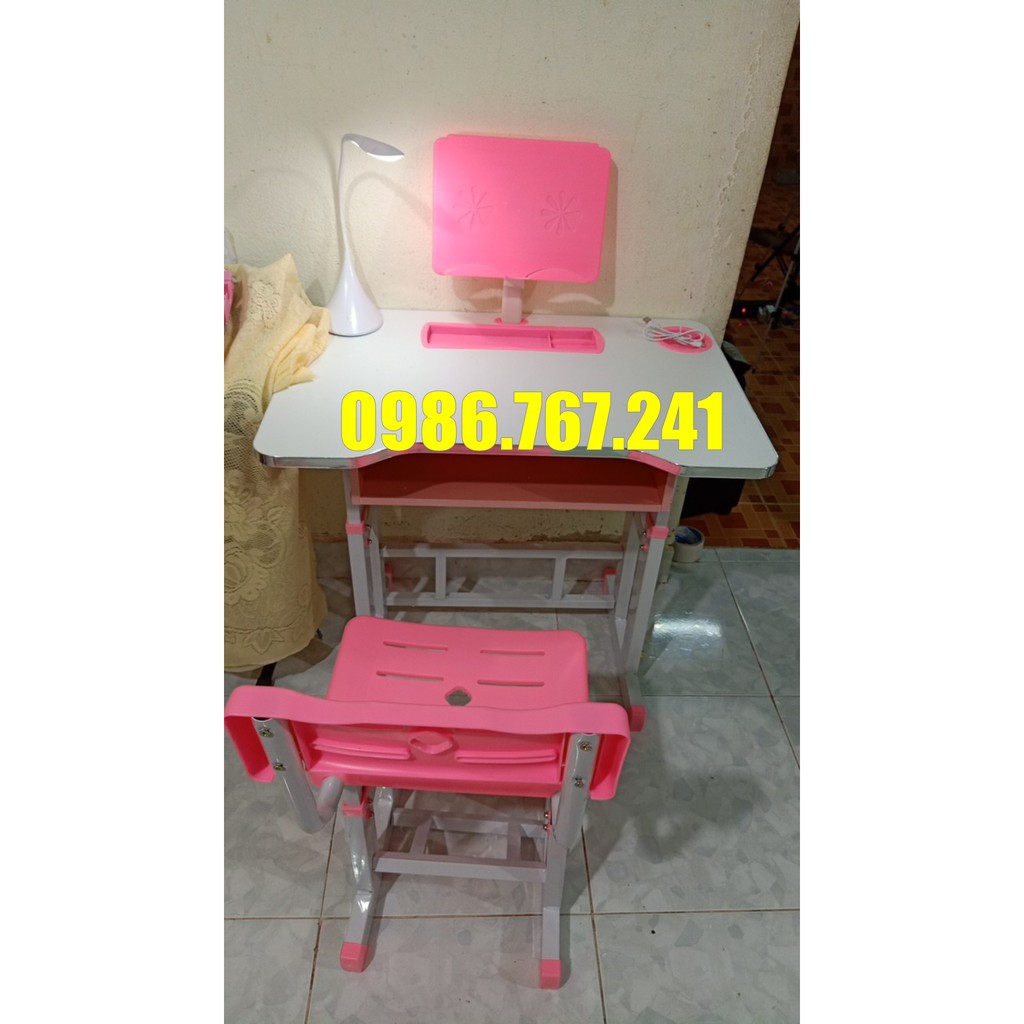 Bàn học cho bé chống cận chống gù hai màu xanh hồng, bàn học điều chỉnh được độ cao