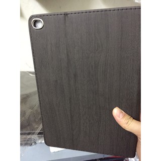 Bao da ipad 2017/2018 9.7 vân gỗ