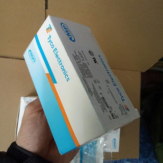 [100C=1Hộp] Hộp hạt mạng AMP Tyco Electronics RJ45
