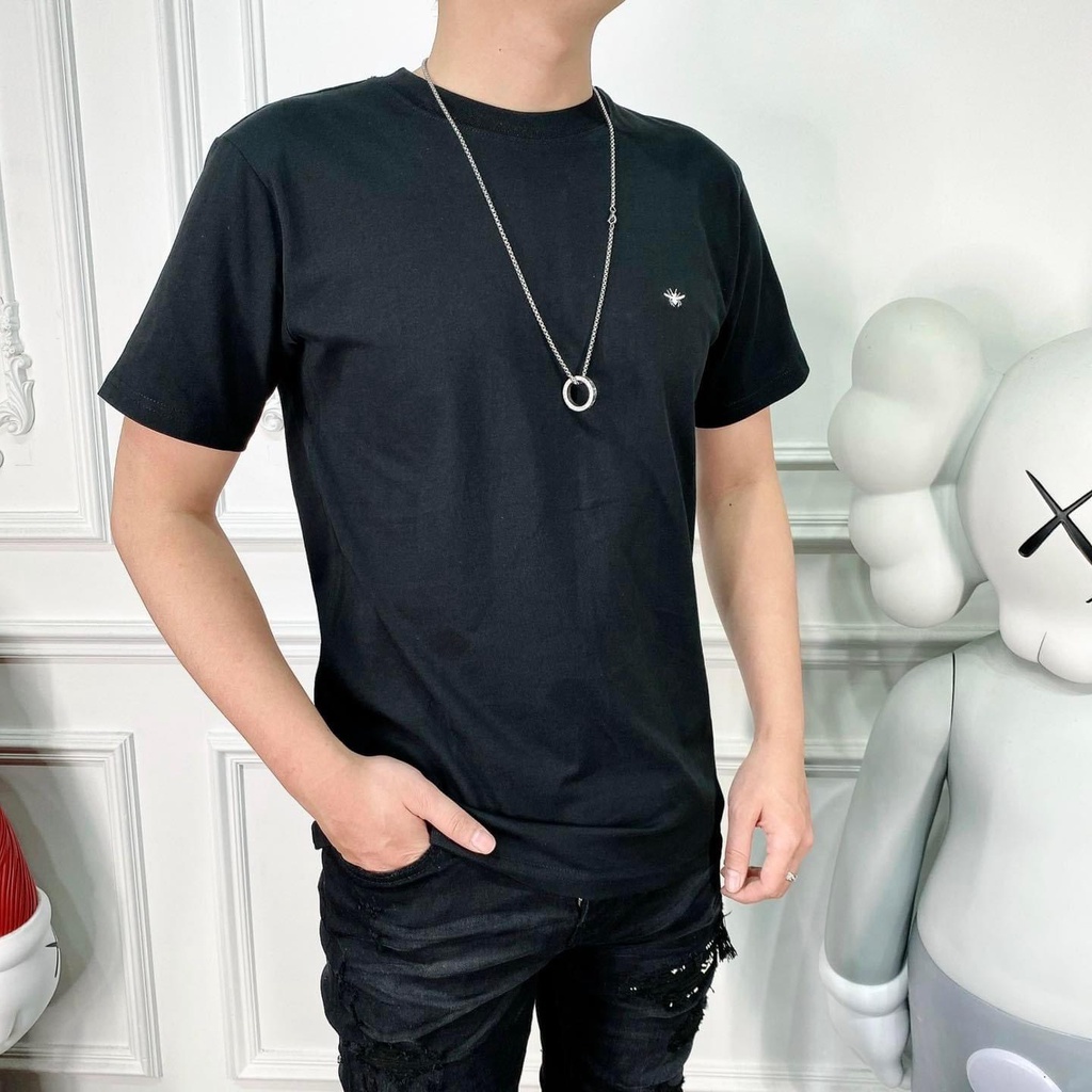 Áo T-shirt Dior trơn thêu ong 2022