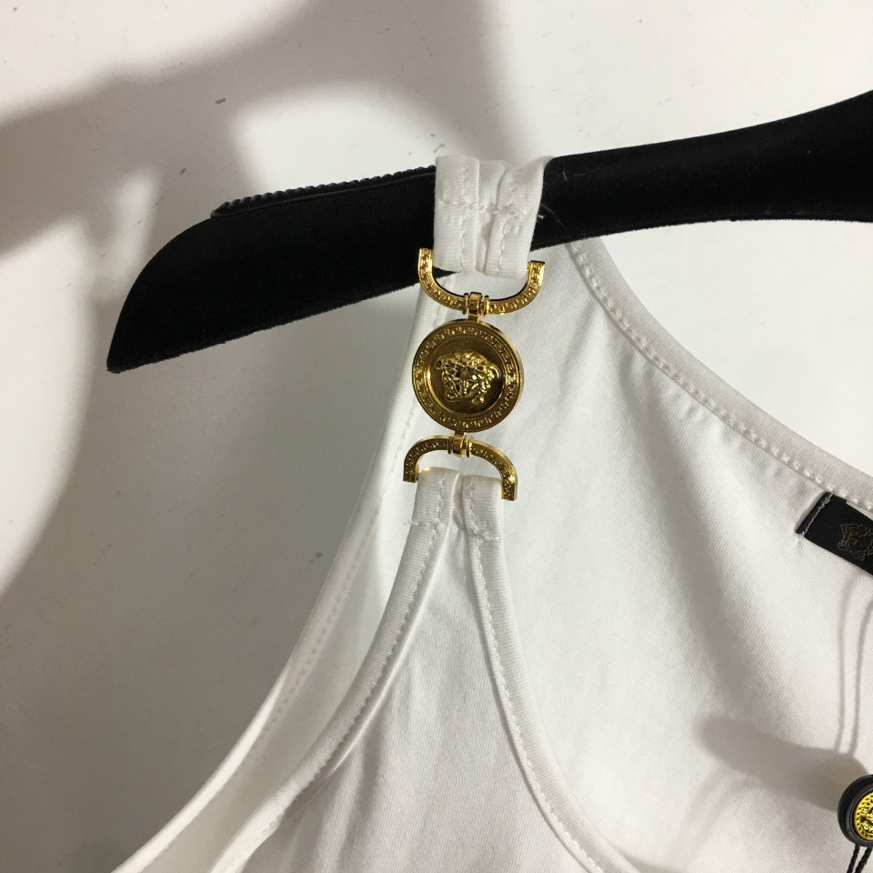 Áo croptop hai dây nữ thời trang cao cấp Versace thiết kế bó sát, phong cách thu hút