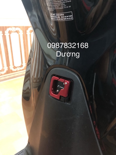 Móc treo CNC Rizoma cao cấp cho SH - SH Mode - Lead