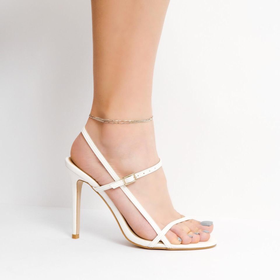 Sandal quai mảnh gót nhọn 11cm