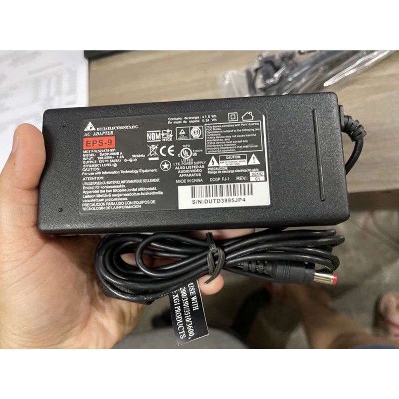 Nguồn 12v 5A dùng cho máy bơm, đèn led, camera