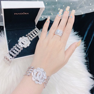 Lắc tay hiệu X mạ bạch kim