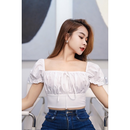 Áo kiểu tay phồng bèo phối nơ sau lưng