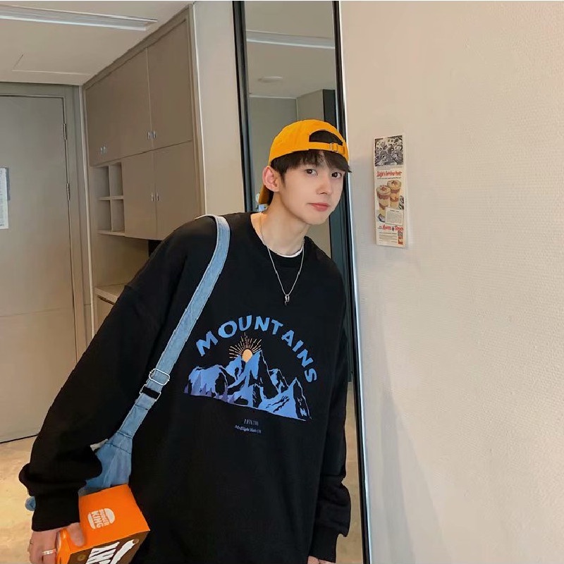 Áo sweater tay dài cổ tròn dáng rộng in họa tiết hoạt hình phong cách đường phố năng động Hàn Quốc cho nam