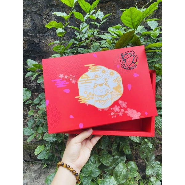 HỘP BÁNH KẸO TẾT MÈO THẦN TÀI TẾT 2023