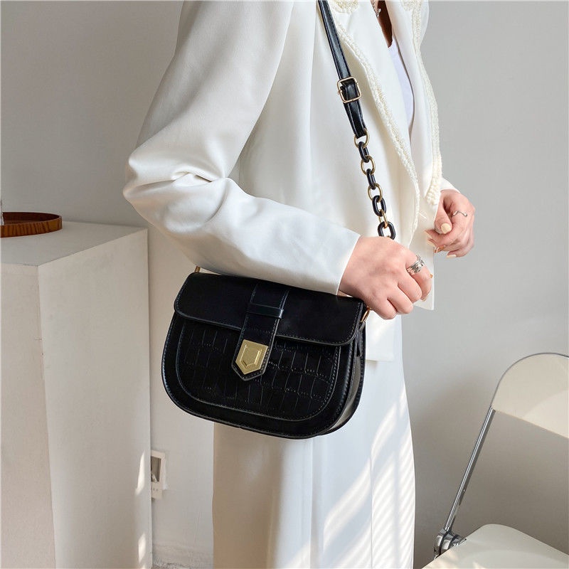 Túi Đeo Chéo Một Bên Vai Phong Cách Cổ Điển Thời Trang Cao Cấp Dành Cho Nữ 2021