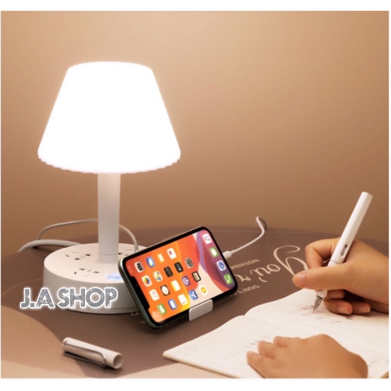 Đèn Ngủ Để Bàn Thông Minh kiêm Ổ Cắm Điện Đa Năng Có Cổng Sạc USB và Giá Đỡ Điện Thoại (JA Shop)