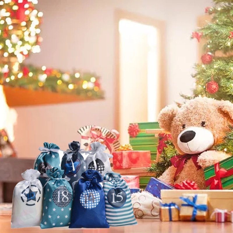Set 24 Lịch Gỗ Có Dây Rút Dùng Để Trang Trí Giáng Sinh