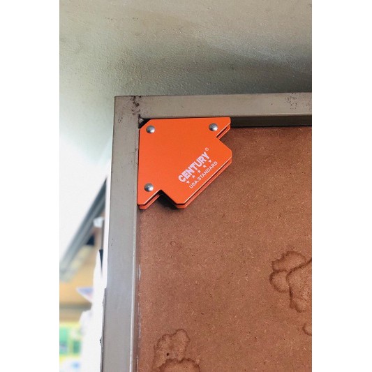 KE GÓC NAM CHÂM 25LBS CENTURY