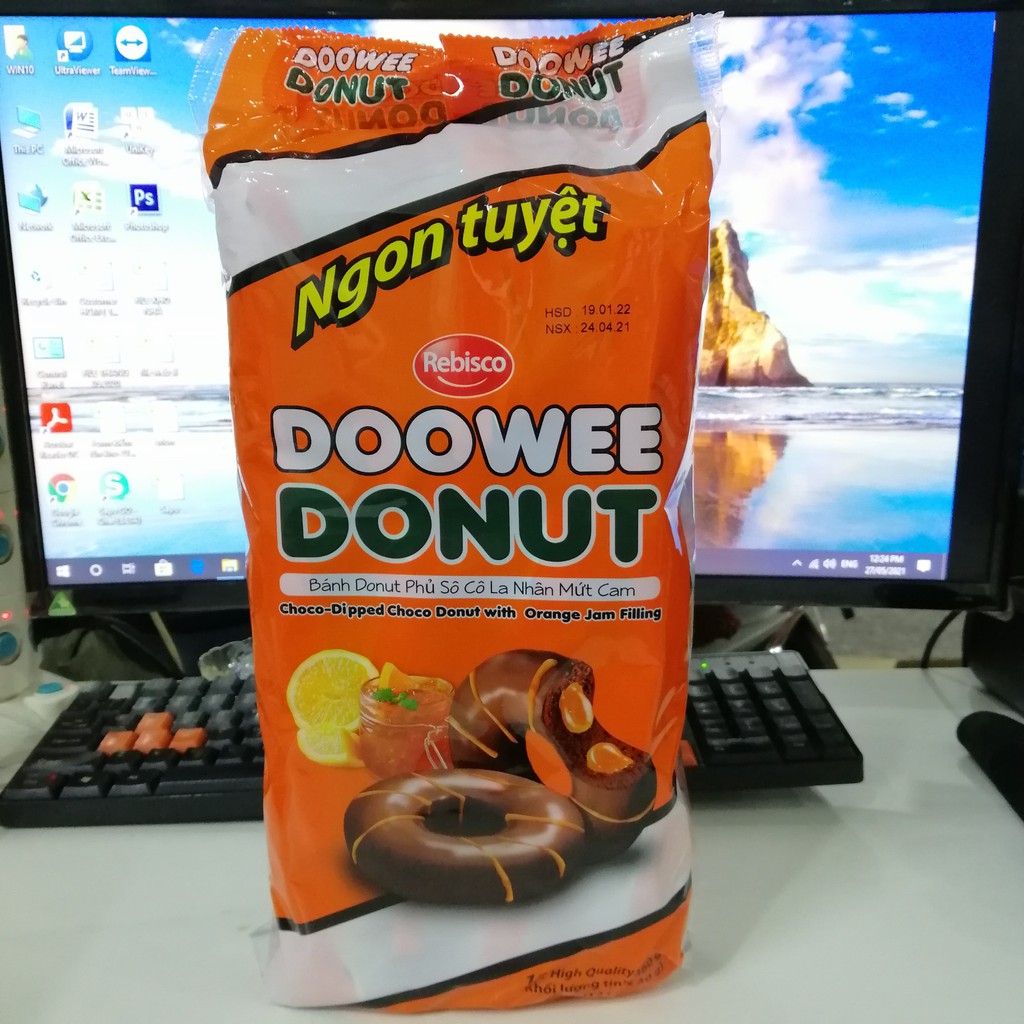 Bánh Doowee Donut Phủ Sôcôla Nhân Mứt Cam (Gói 12 cái)