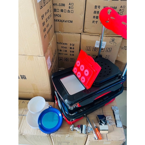 Thùng câu cá Daiwa 32l đầy đủ phụ kiện