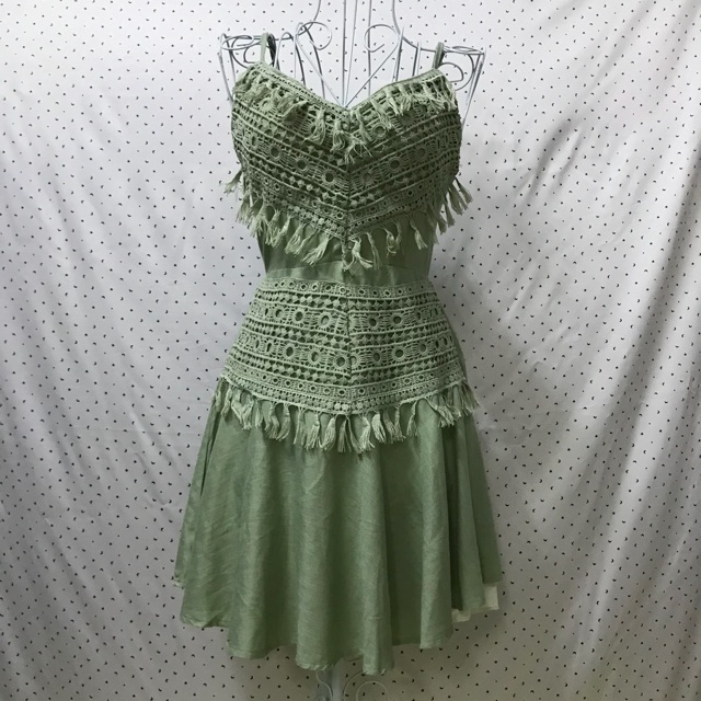 Đầm tua rua siêu hot