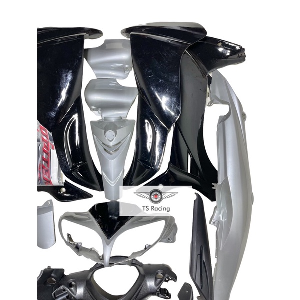 Dàn áo Jupiter MX màu bạc - tặng team 3 lớp