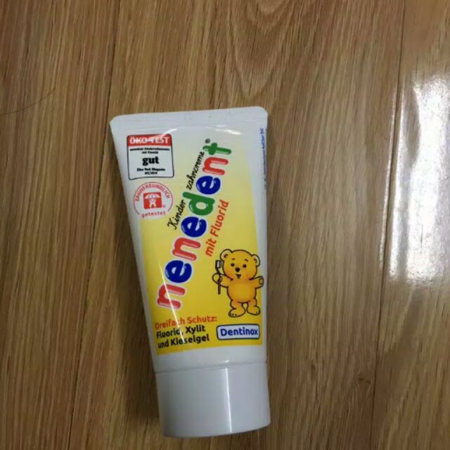 Kem đánh răng trẻ em Nenedent 50ml
