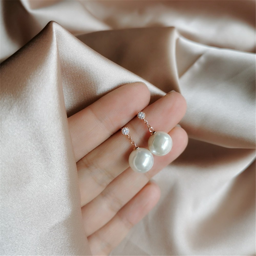 Khuyên Tai Nữ Trang Đính Ngọc Trai Tạo Hình Độc Đáo