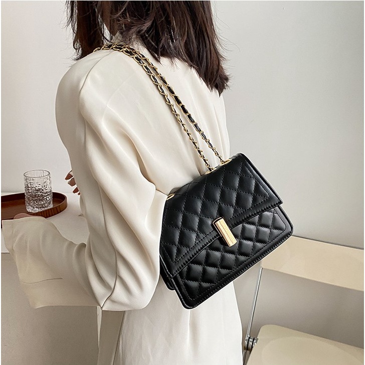 Túi xách nữ trần chỉ trám độc và lạ hiếm có khó tìm phong cách Hàn Quốc Capucha T193