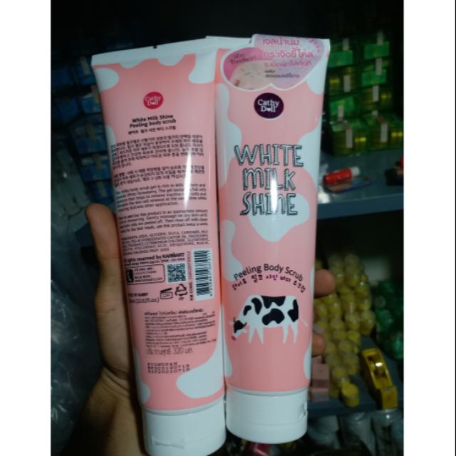 Tẩy Tế Bào Chết Bò Cathy Doll Thái Lan 320ml
